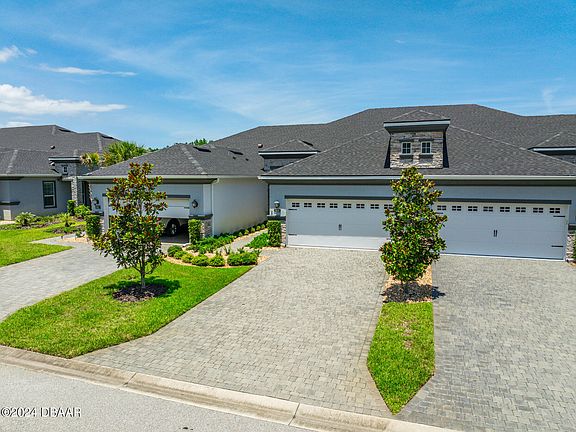 2nd image of 860 Pinewood Dr