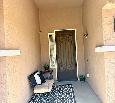 5th image of 2430 E HAZELTINE Way