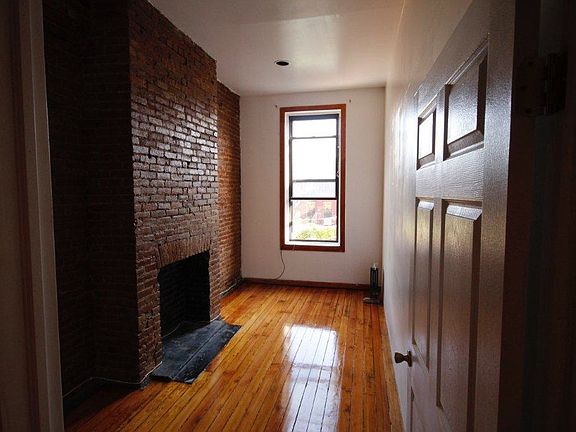 5th image of 234 Meserole St #2KLOGG