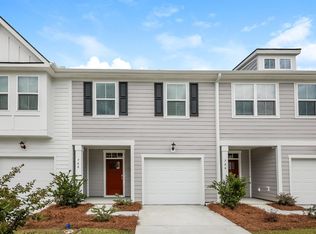 748 Trotters Ln, Moncks Corner, SC 29461