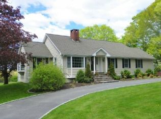 6 Titicus Mountain Rd, New Fairfield, CT 06812