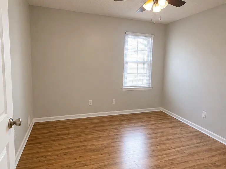 9 Dean Crest Ct — Photo 11