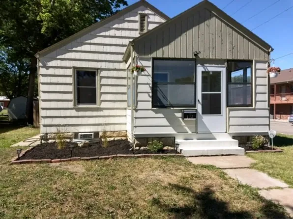 112 W Pine St, Junction City, KS 66441