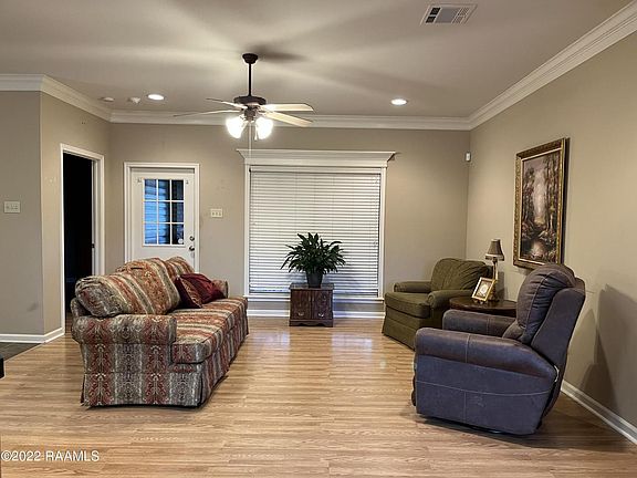 4th image of 135 Harvest Pointe Cir