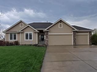 20743 Appaloosa Dr, Elkhorn, NE 68002