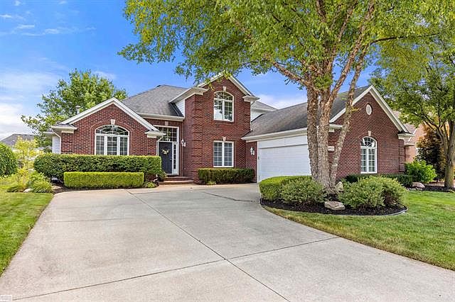 1st image of 48114 Buell Dr