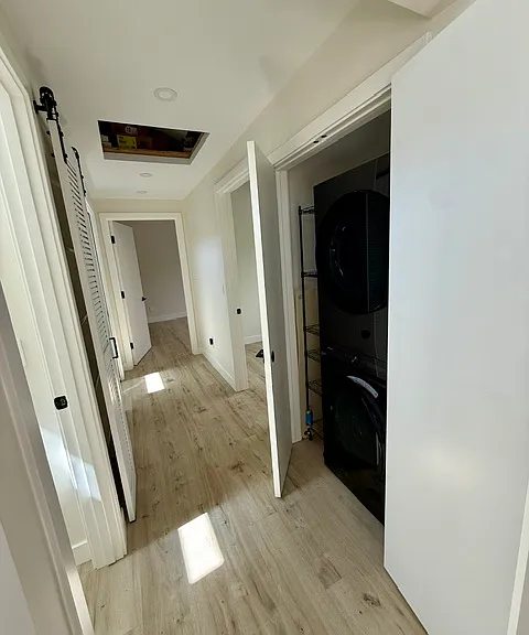 4867 Longford St — Photo 3