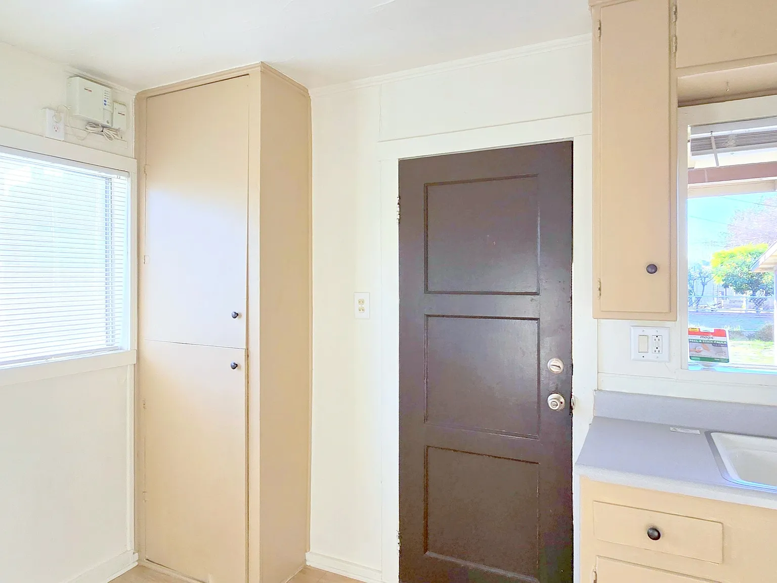 2126 Walnut Street La Verne CA 91750 - — Photo 3