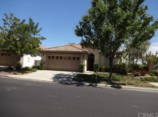 8840 Larkspur Dr, Corona, CA 92883