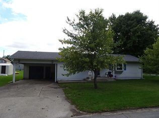 408 W Bender St, Knox, IN 46534