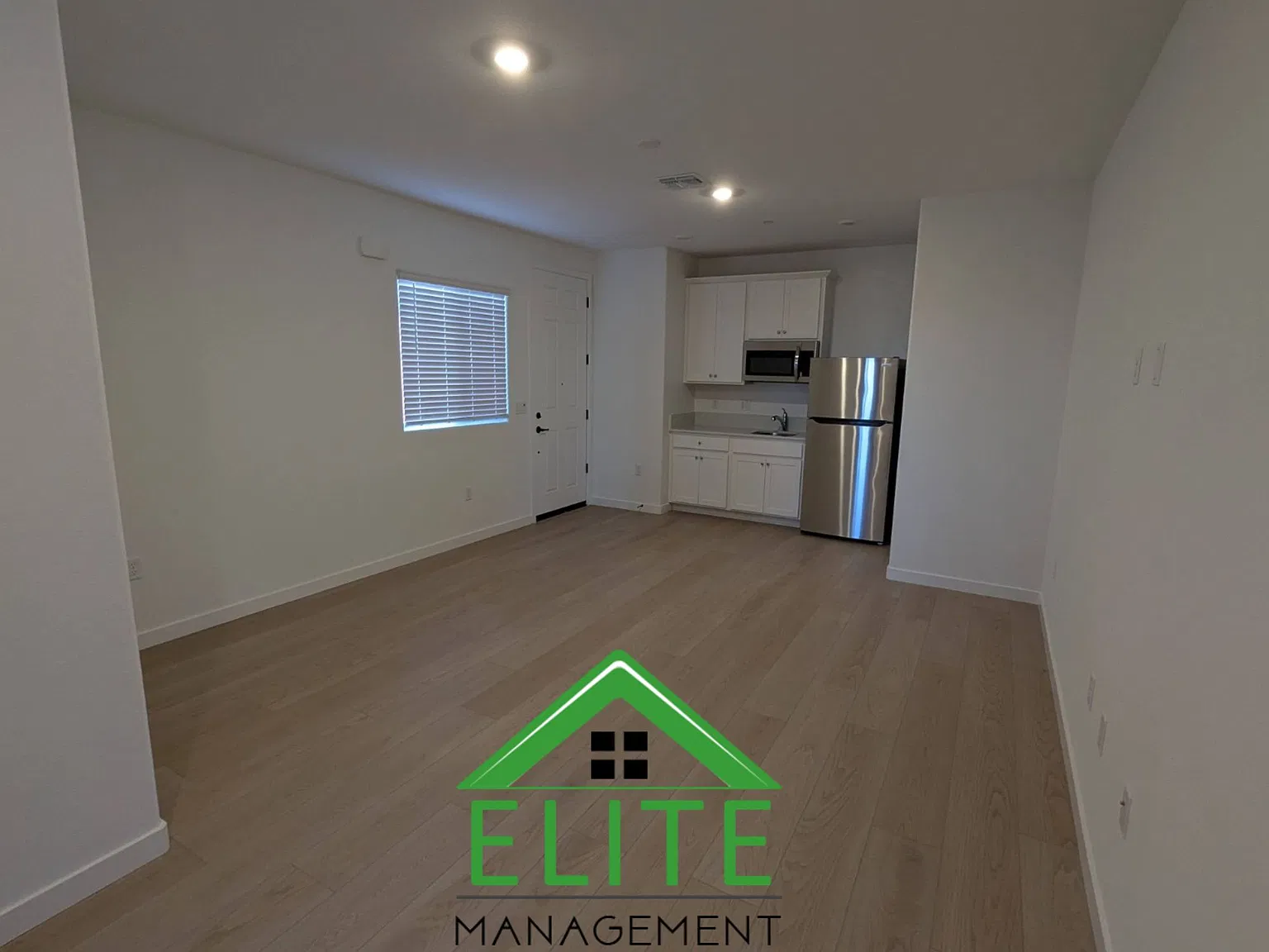 1 bed, 350 sqft, $1,395 — Photo 3