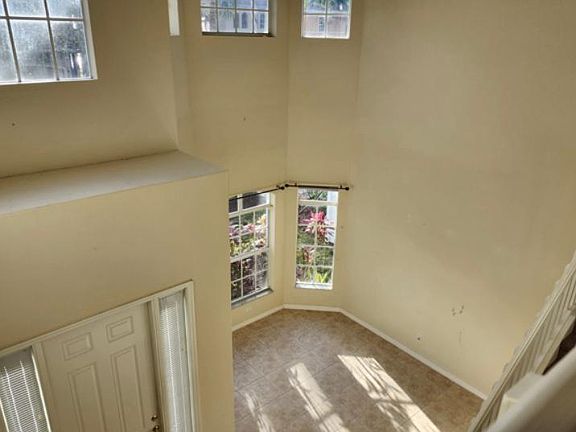 4th image of 8677 Pegasus Dr