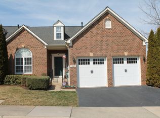 260 Sapphire Ct, Warrenton, VA 20186