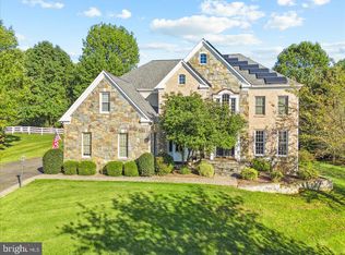 12827 Doe Ln, Gaithersburg, MD 20878