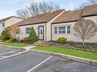 617 Lake Court #617, Middle Island, NY 11953