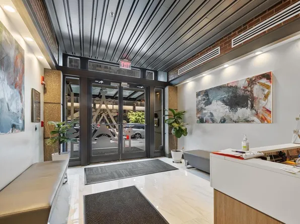 916 G St NW APT 805, Washington, DC 20001