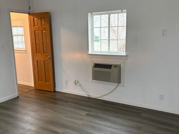 206 Weaver Rd, Bloomfield, IA