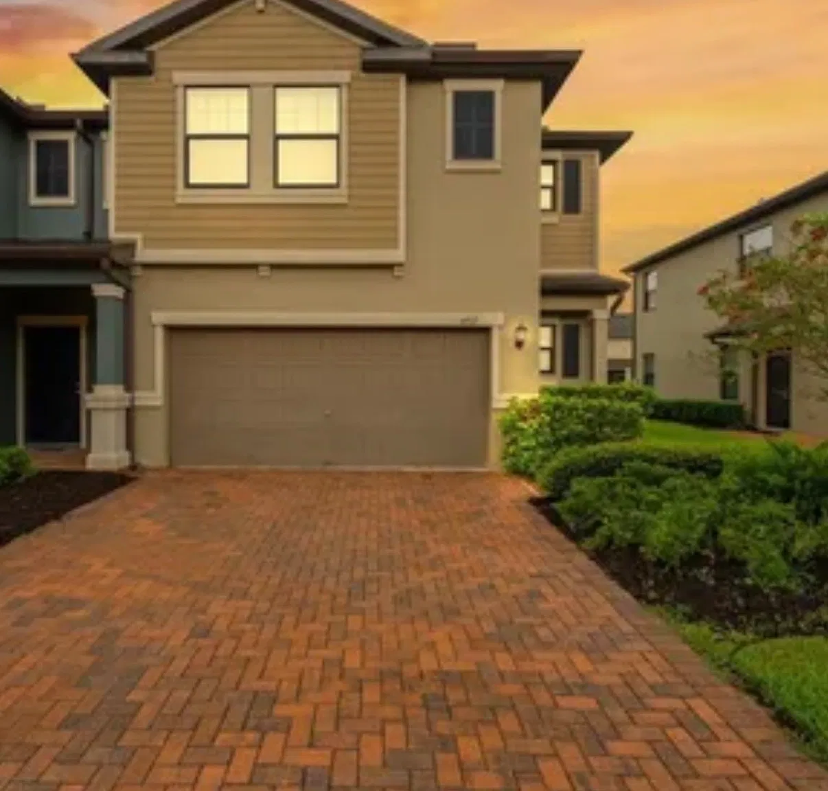 3 bed, 2.5 bath, 1851 sqft, $2,900 — Photo 1