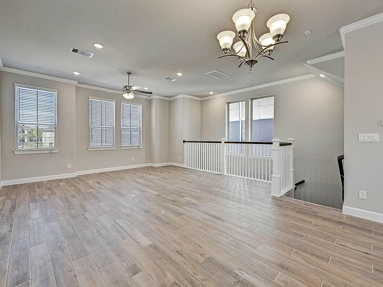 1918 Kirby Landing Dr — Photo 4