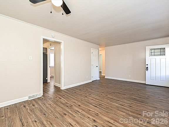 5th image of 3108 Marlborough Rd