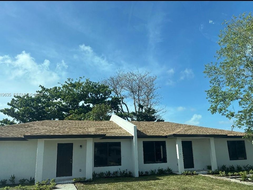1st image of 12181 SW 215th St