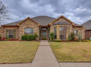 16124 Ledge Ln, Edmond, OK 73013