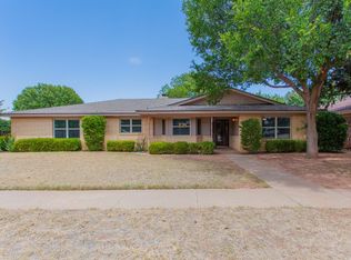 7001 Elmwood Ave, Lubbock, TX 79424