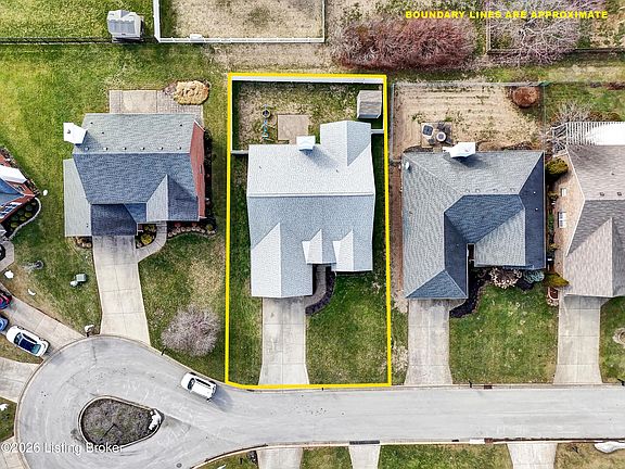 3rd image of 3812 Stone River Ct