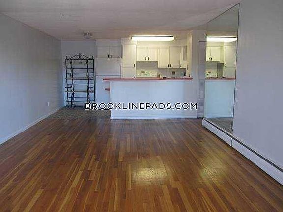 2nd image of 50 Green St #2