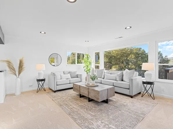 3735 Oak Canyon Ln, Morgan Hill, CA 95037