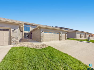 6138 S Bison Pl, Sioux Falls, SD, 57108