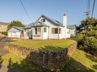 547 SW Smith Ct, Newport, OR 97365