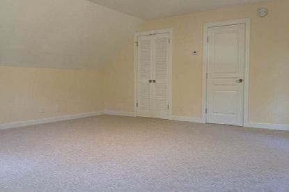 4th image of 18 Lincoln Ave