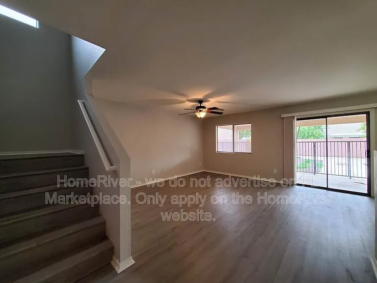 8504 W Jocelyn Ter — Photo 6