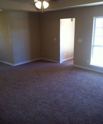 2nd image of 1104 Laredo Dr