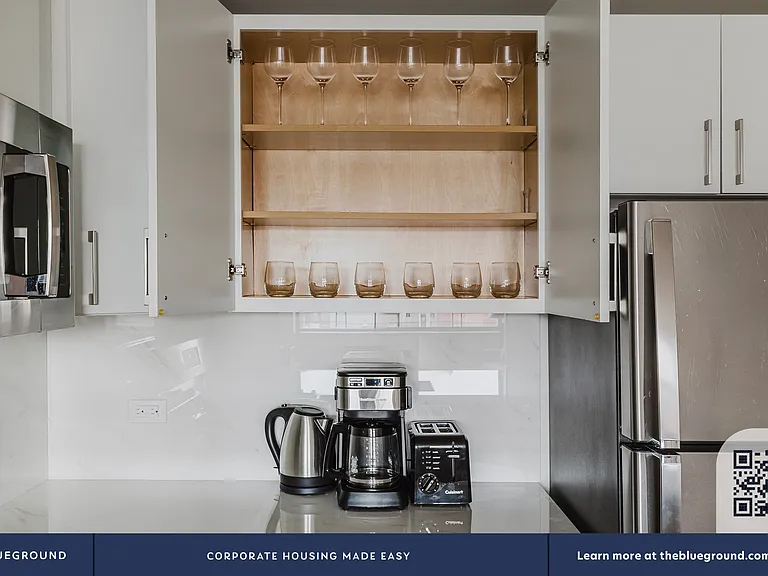 600 Columbus Ave #11E — Photo 10
