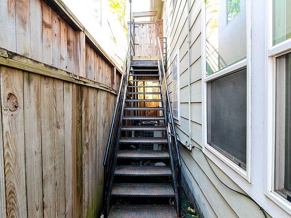 2nd image of 1812 Morse St #B