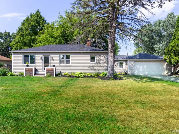 5555 Botsford Ave, Sterling Heights, MI 48310