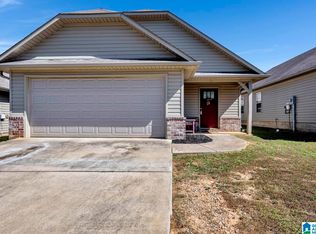 4853 Cove Ln, Mount Olive, AL 35117