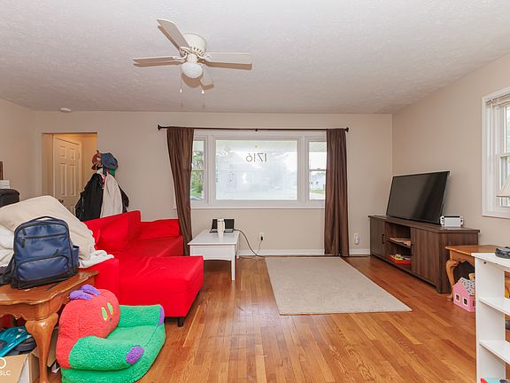 4th image of 1716 N Ball Ave