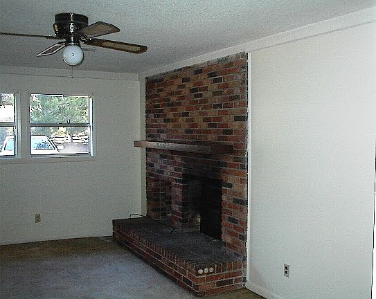 2nd image of 1702 Ash St