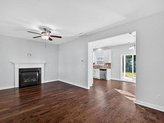 4th image of 147 Poplar Branch Way