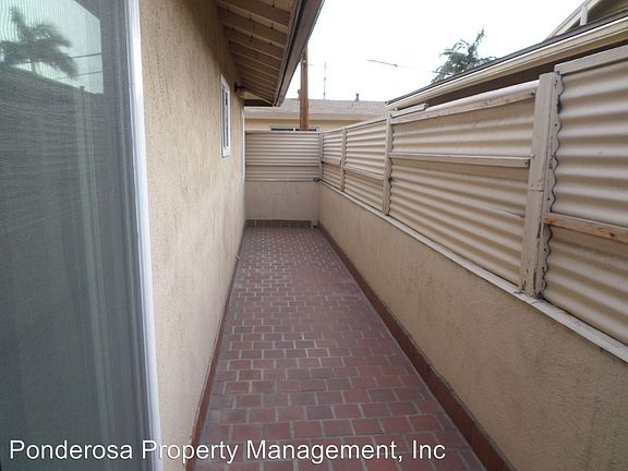 5th image of 1112 W Fay Ln APT 6