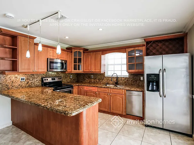 6545 SW 29th St — Photo 7