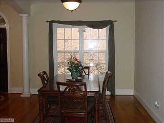 3rd image of 1056 Brett Ln