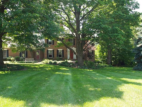 Front Yard with long driveway