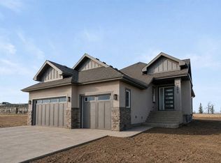 290 E Muirfield Cres, Lyalta, AB T0J 1Y1