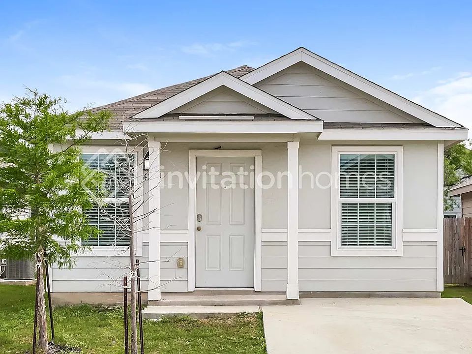 4223 Southton Lk
