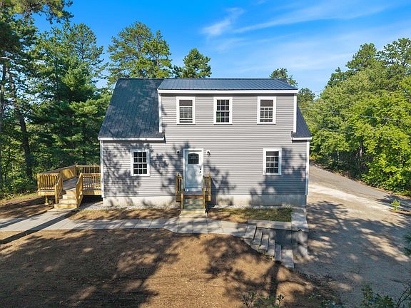 3rd image of 186 Lake Sherburne Road