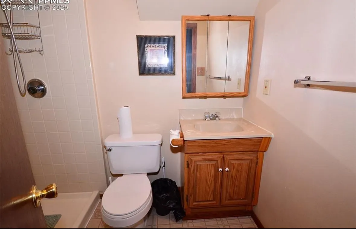 3 bed, 1508 sqft, $2,000 — Photo 1